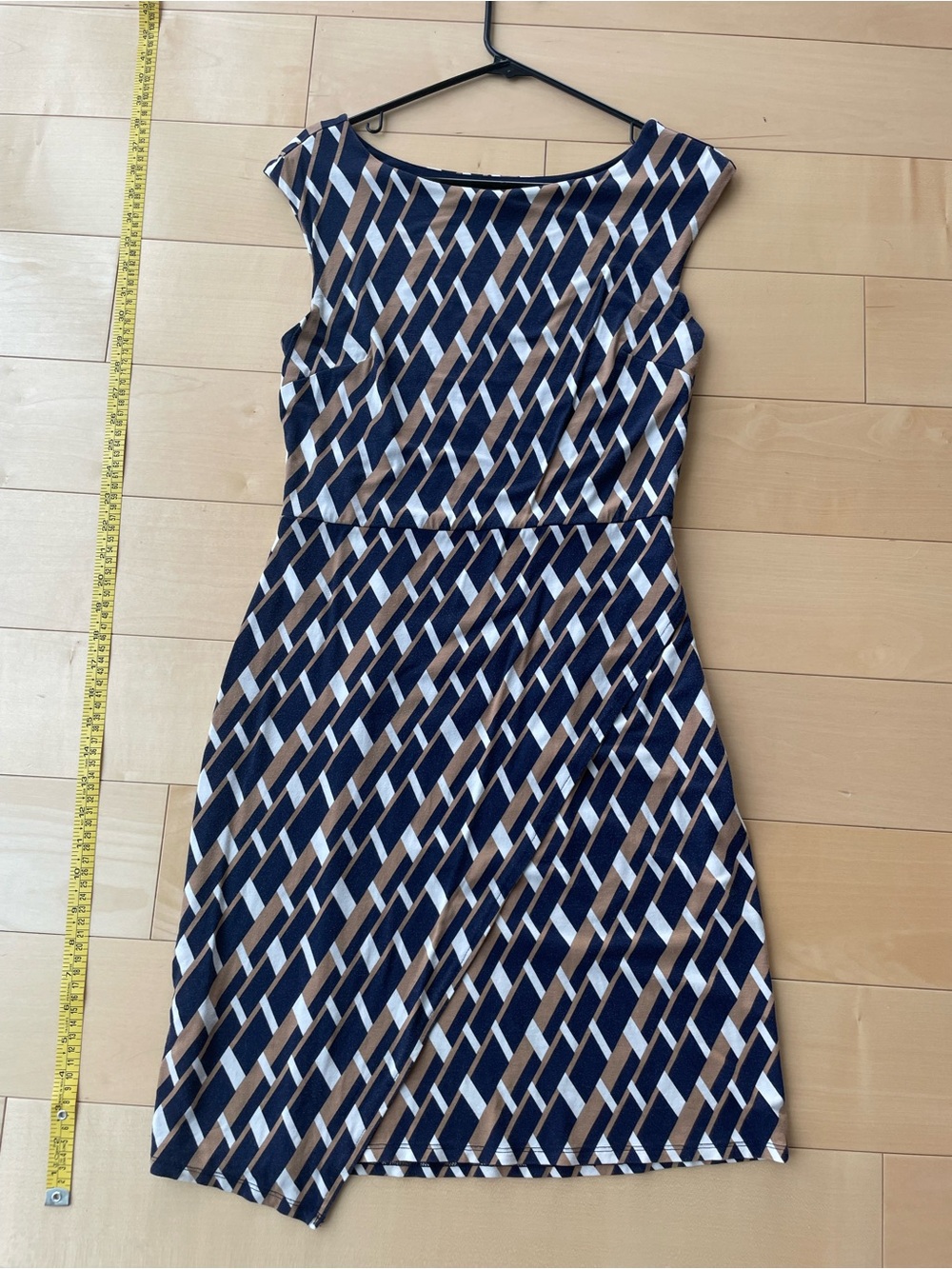 Ann Taylor size 2 Women's Navy tan Geometric Sheath Dress y2k career, stylist